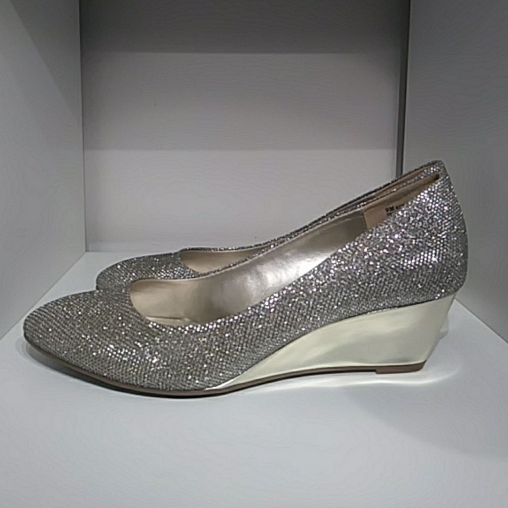 Franci Suede Wedge Pumps